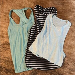 Lululemon Athletica Green and Black Crop Tank Top